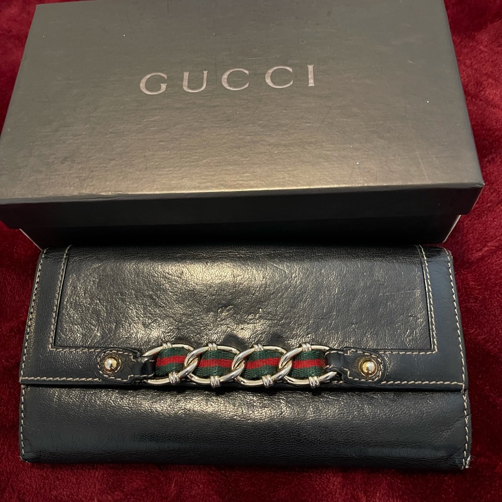 Authentic Gucci long wallet